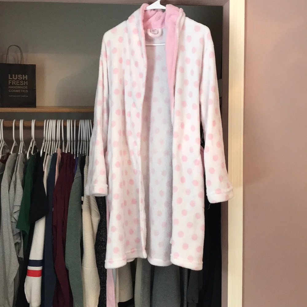Fuzzy pink poka dotted robe